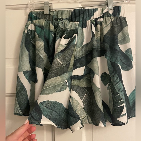 Show Me Your Mumu Carlos swing shorts - Picture 5 of 6